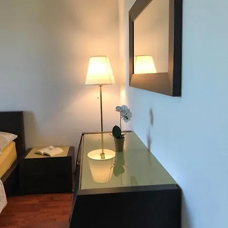 Green Tekoma Kaštela
